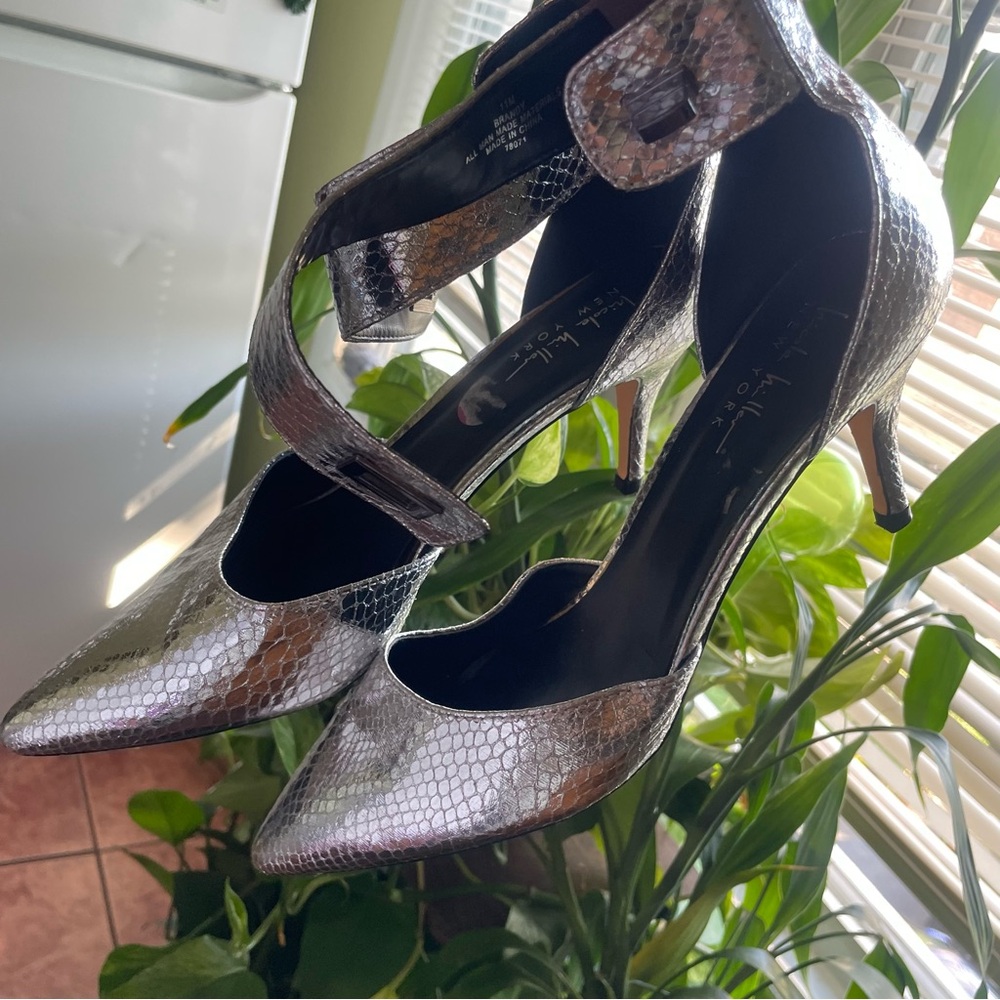 Metallic Silver Pointed-Toe Heels with Ankle Strap